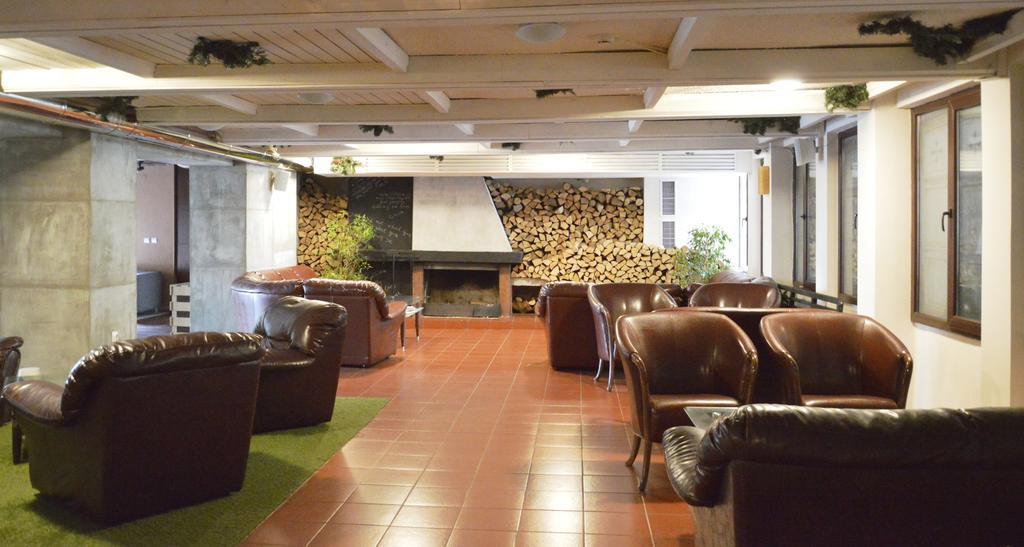 بوروفتس Persey Flora Apartments المظهر الخارجي الصورة