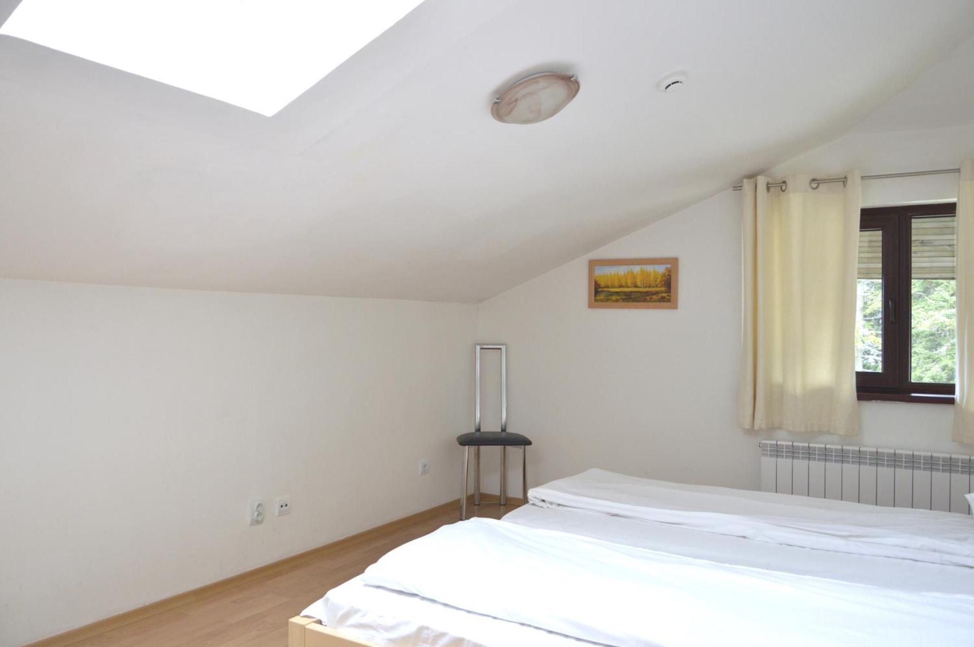 بوروفتس Persey Flora Apartments المظهر الخارجي الصورة