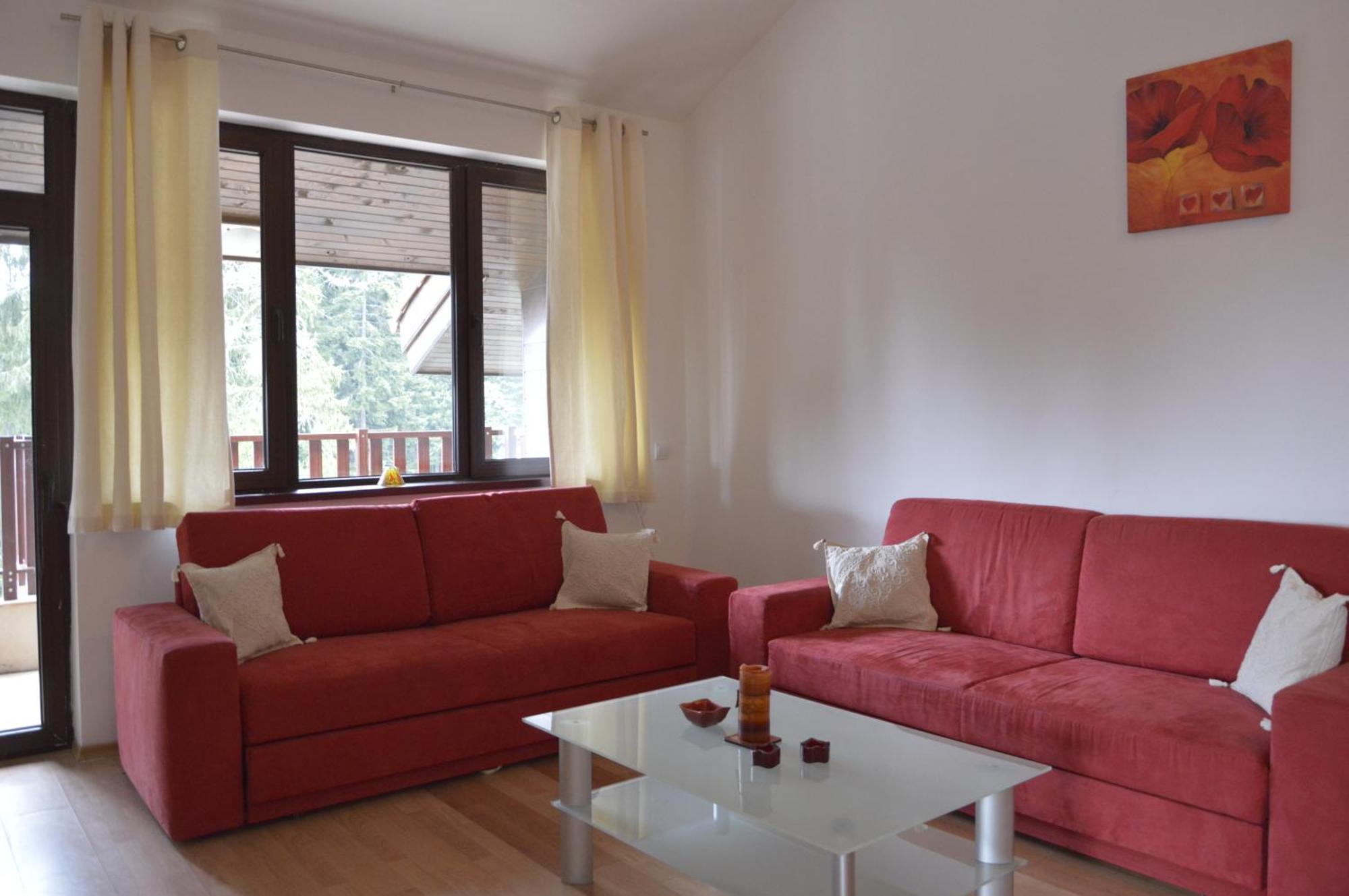 بوروفتس Persey Flora Apartments المظهر الخارجي الصورة